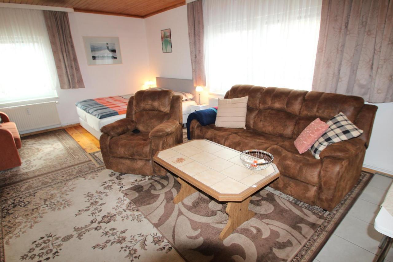 Ferienwohnungen Sonnenstrand 로스토크 외부 사진